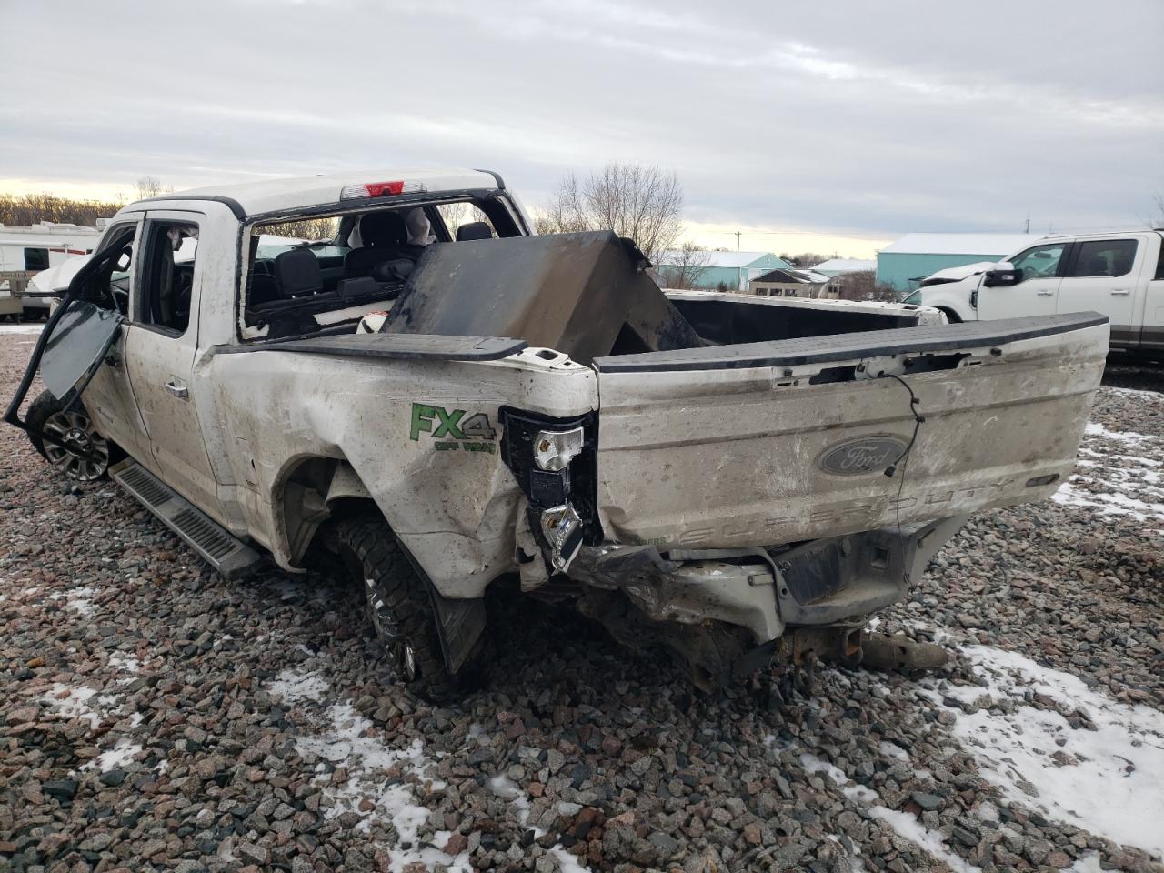 2018 Ford F350 - Image 2