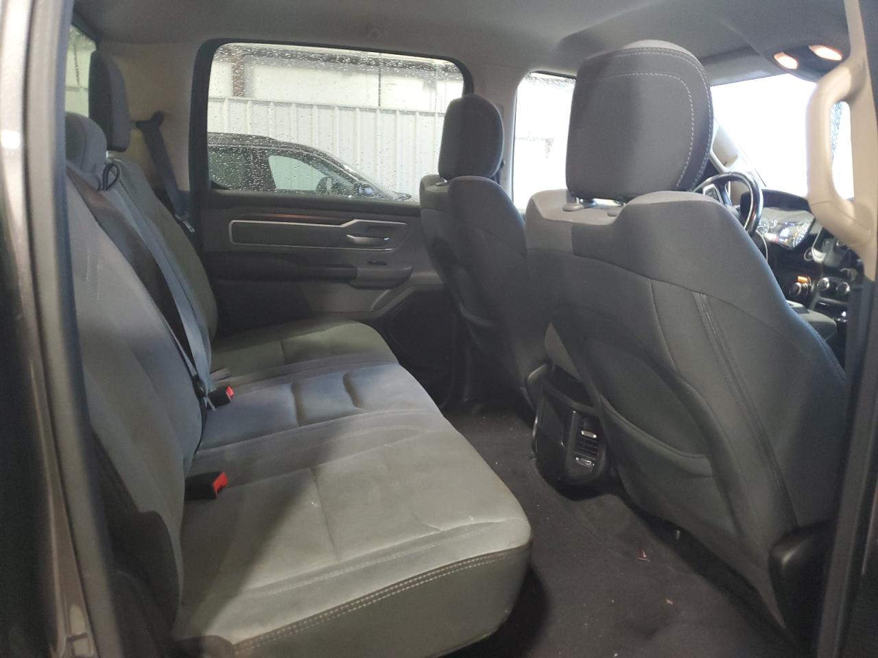 2020 RAM 1500 - Image 10