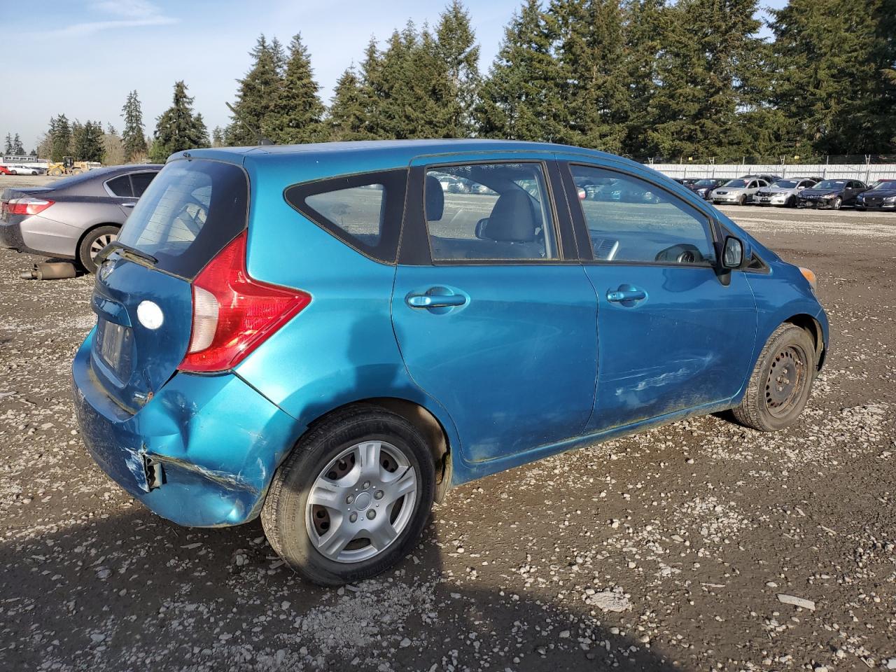 2014 Nissan Versa - Image 3