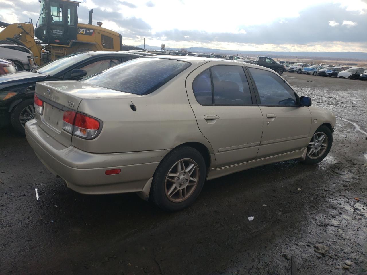 2002 Infiniti G - Image 3