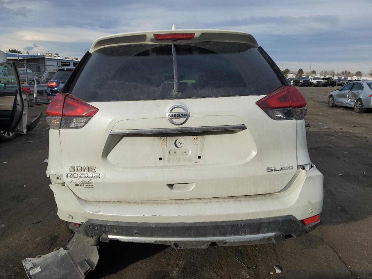 2019 Nissan Rogue - Image 6
