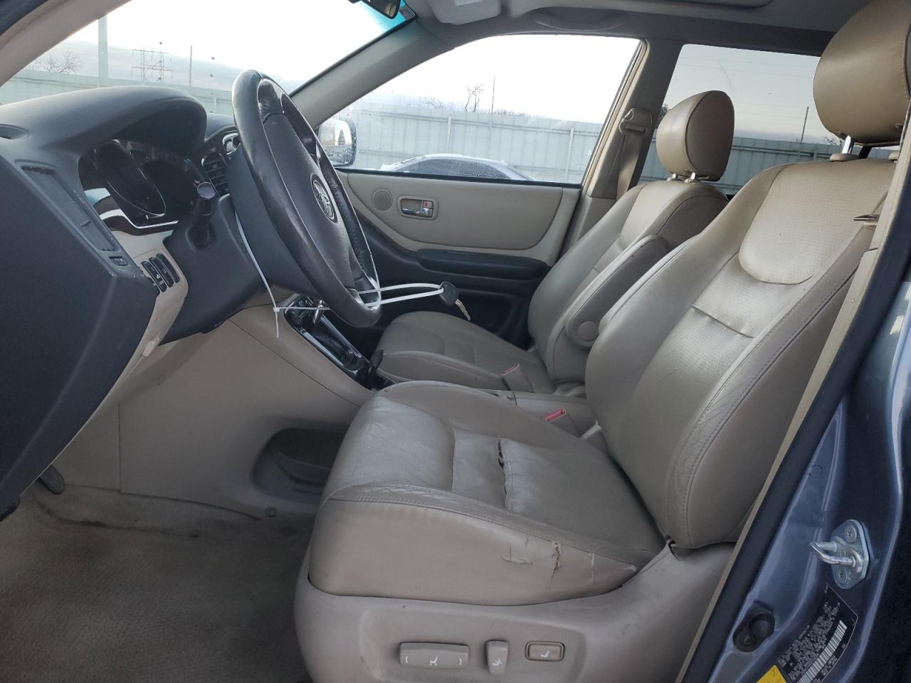 2003 Toyota Highlander - Image 7