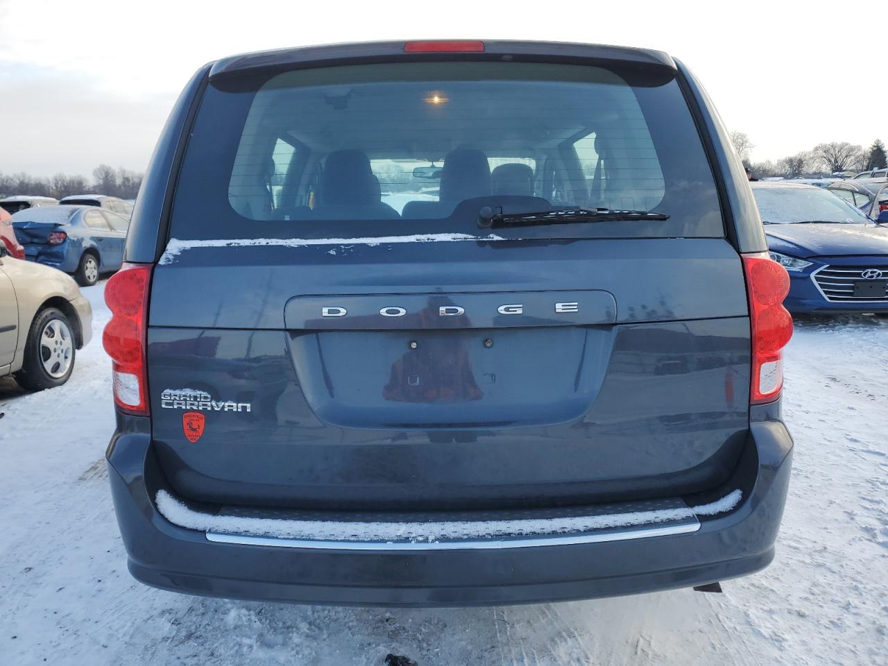 2014 Dodge Caravan - Image 6