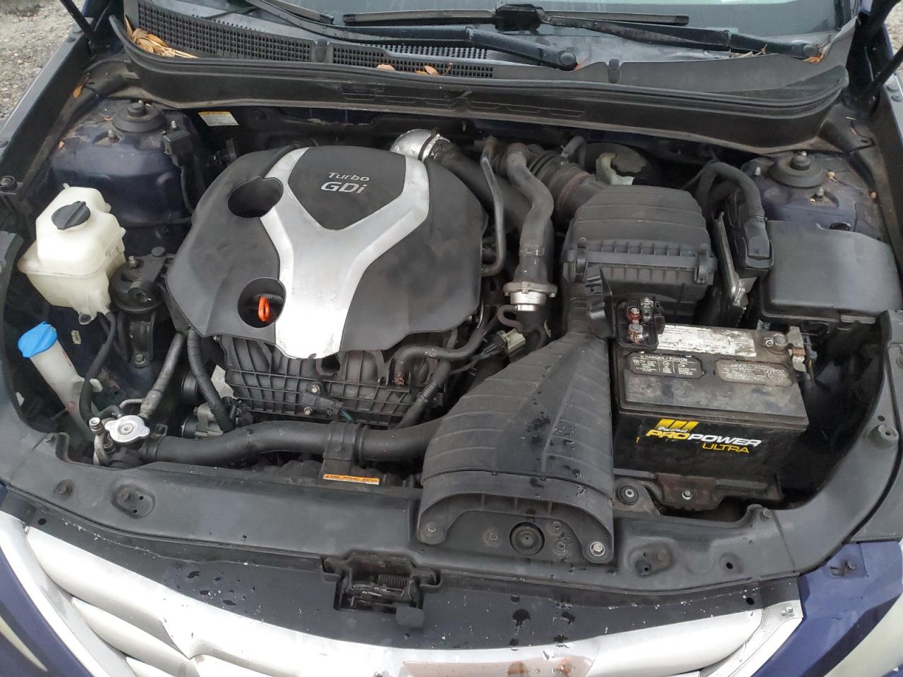 2012 Hyundai Sonata - Image 11