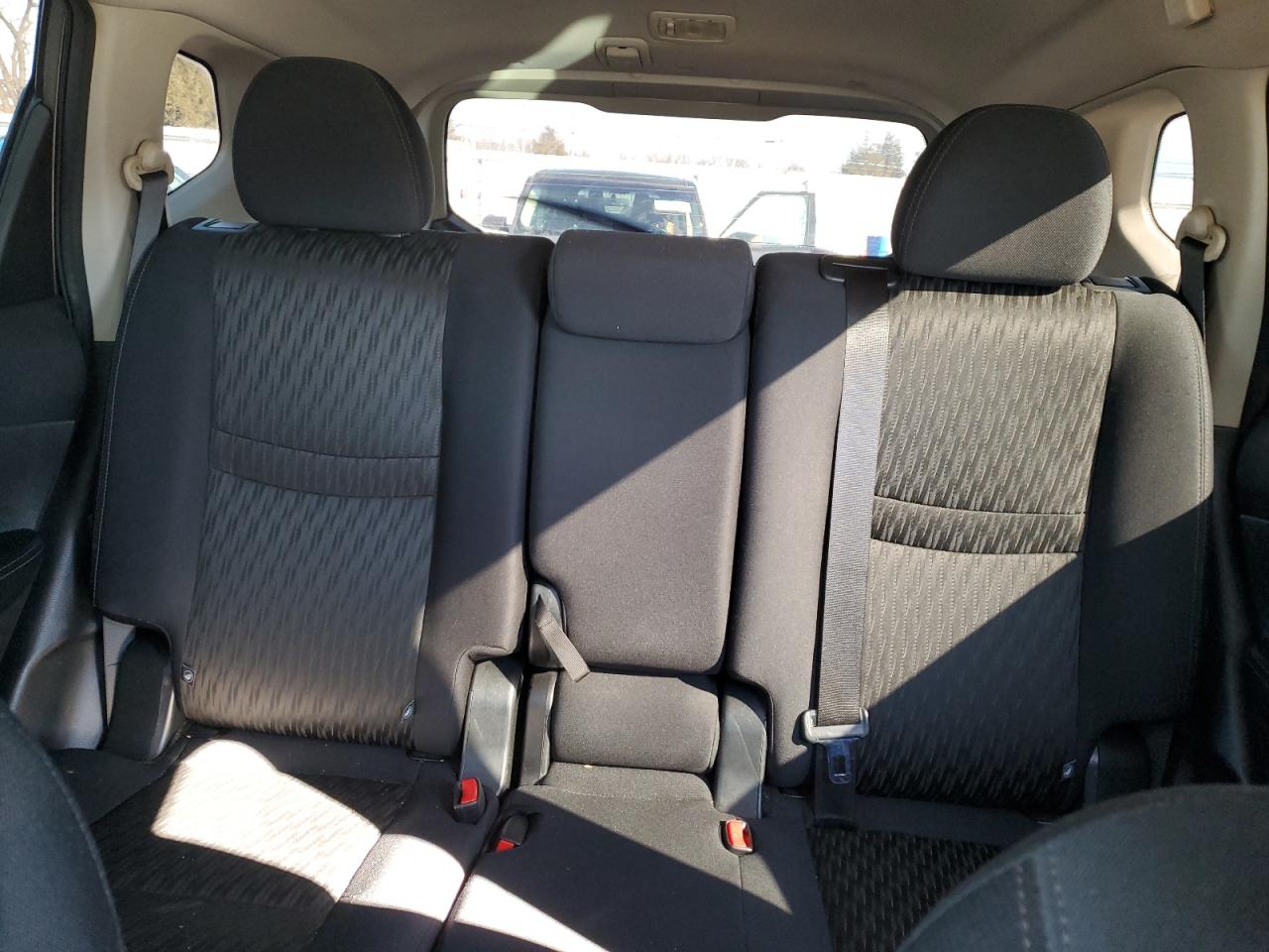 2020 Nissan Rogue - Image 10