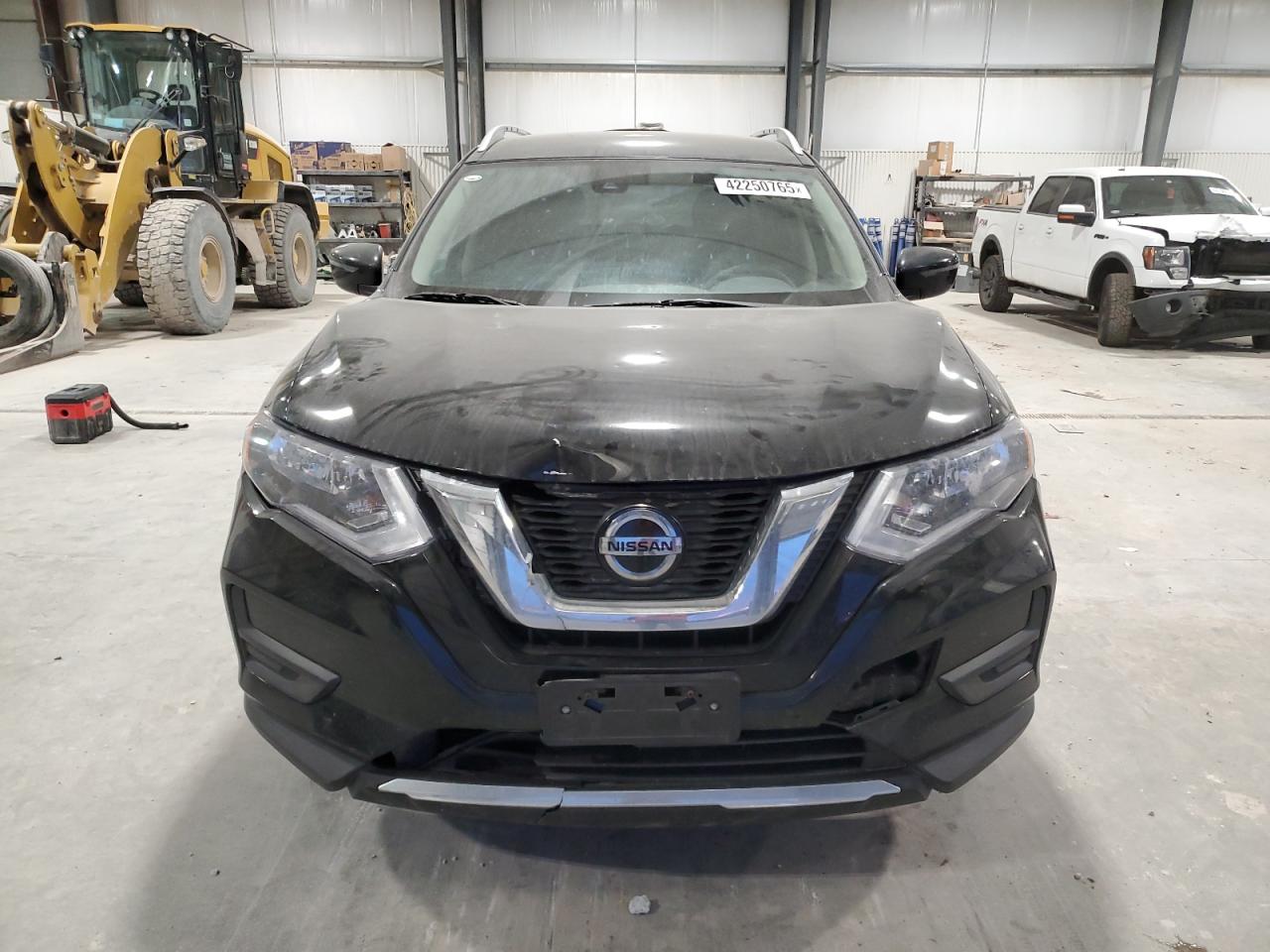 2019 Nissan Rogue - Image 5