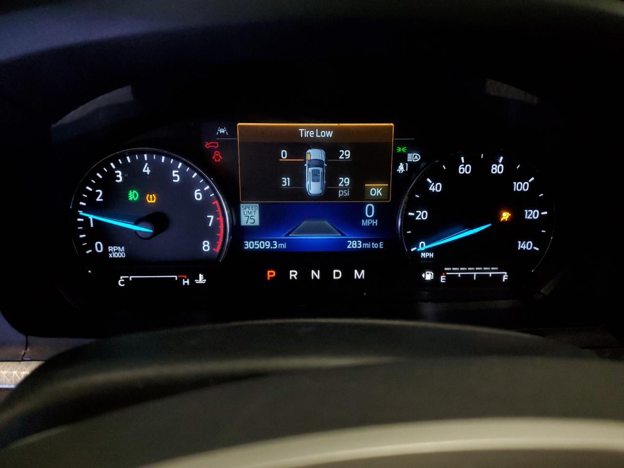 2022 Ford Explorer - Image 9