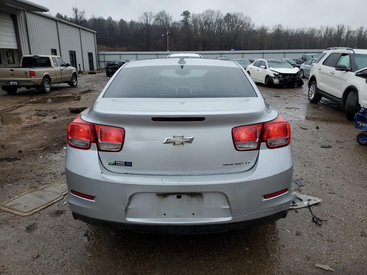 2016 Chevrolet Malibu - Image 6