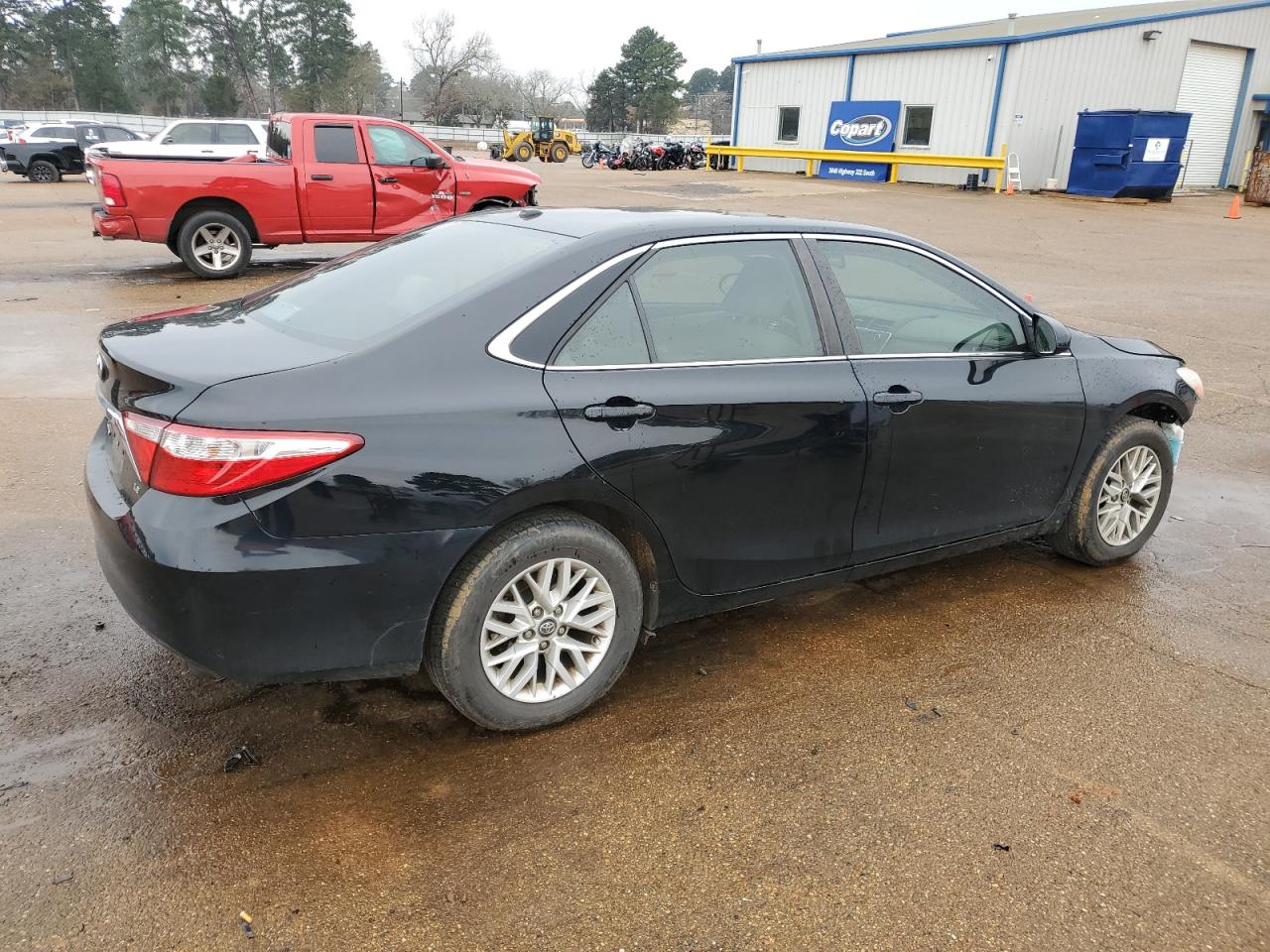 2017 Toyota Camry - Image 3