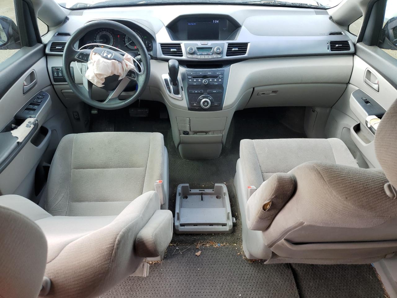 2013 Honda Odyssey - Image 8