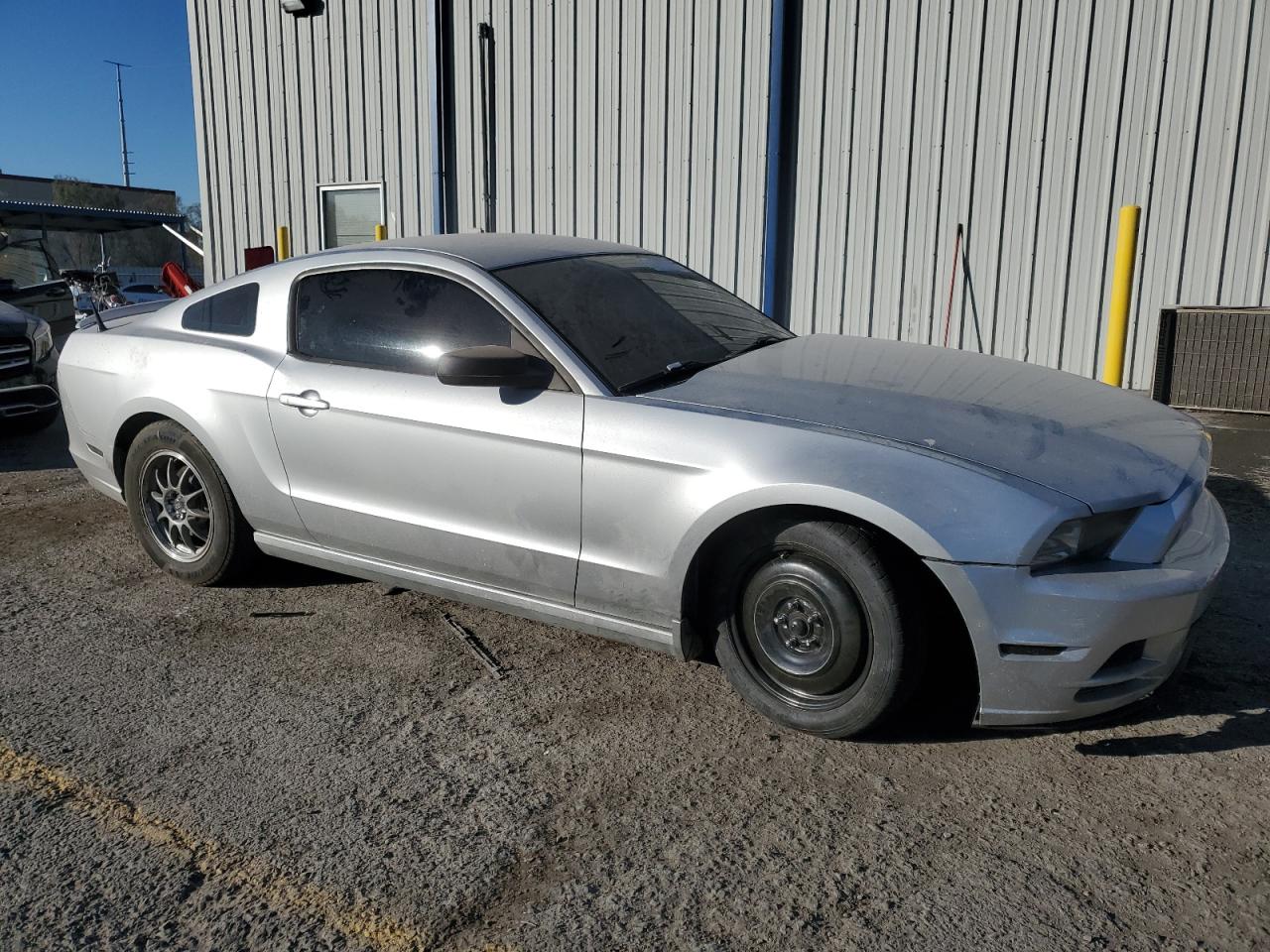 2014 Ford Mustang - Image 4