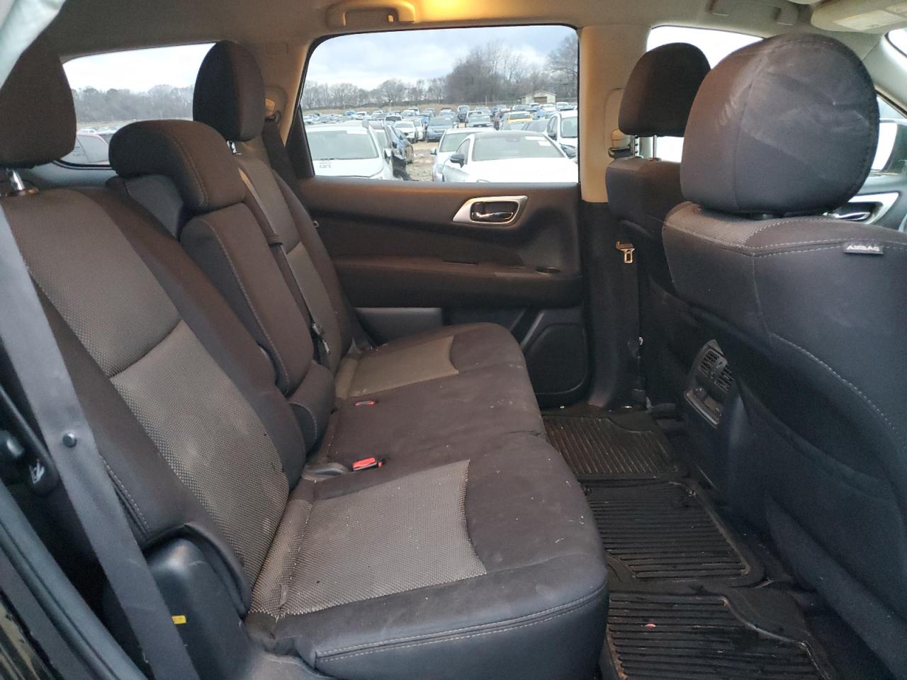 2017 Nissan Pathfinder S VIN: 5N1DR2MM8HC622593 Lot: 89356295