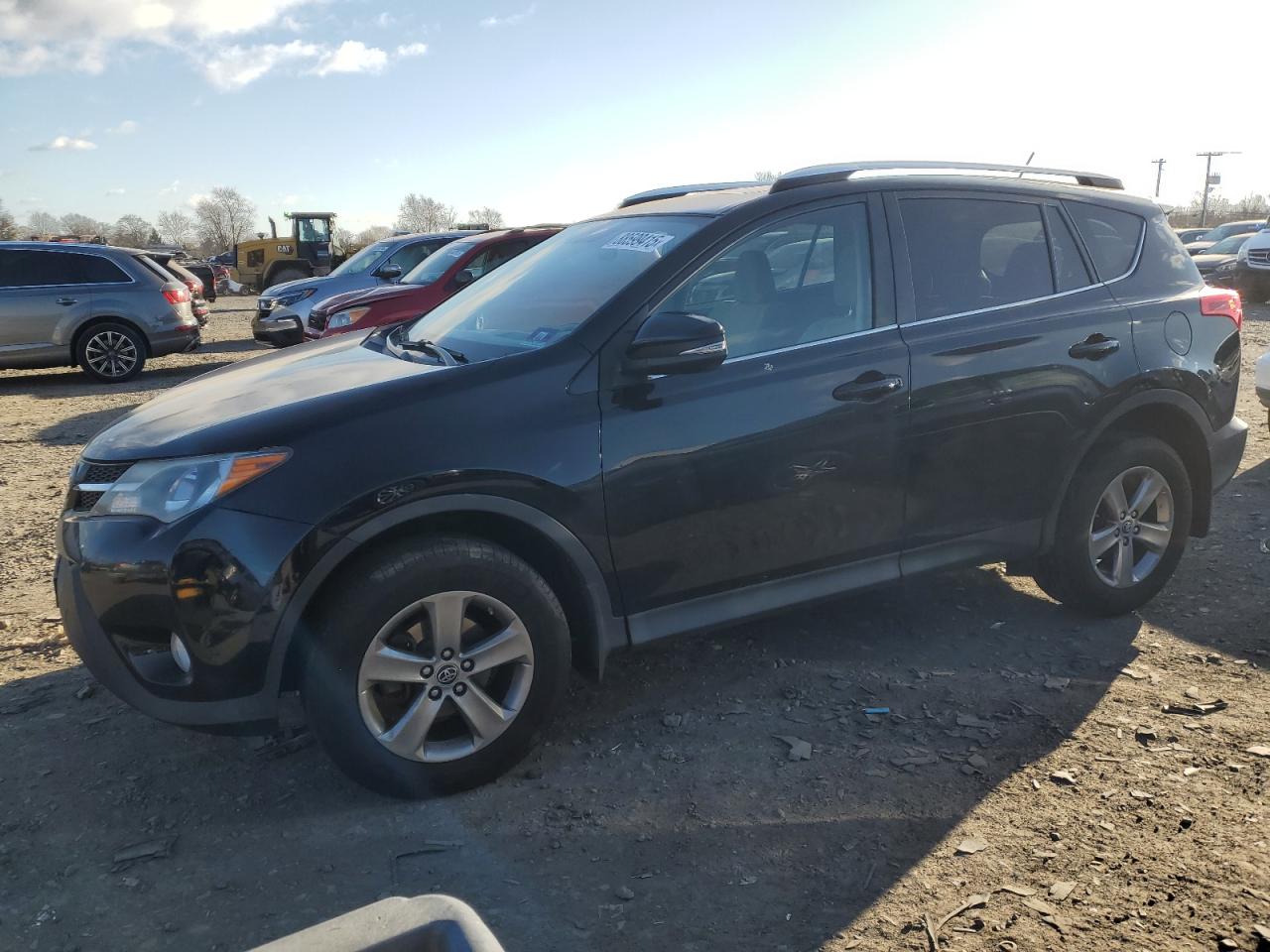 VIN 2T3RFREV6FW407503 2015 TOYOTA RAV4 no.1