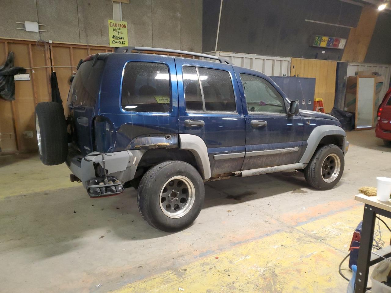 2005 Jeep Liberty (North America) - Image 3