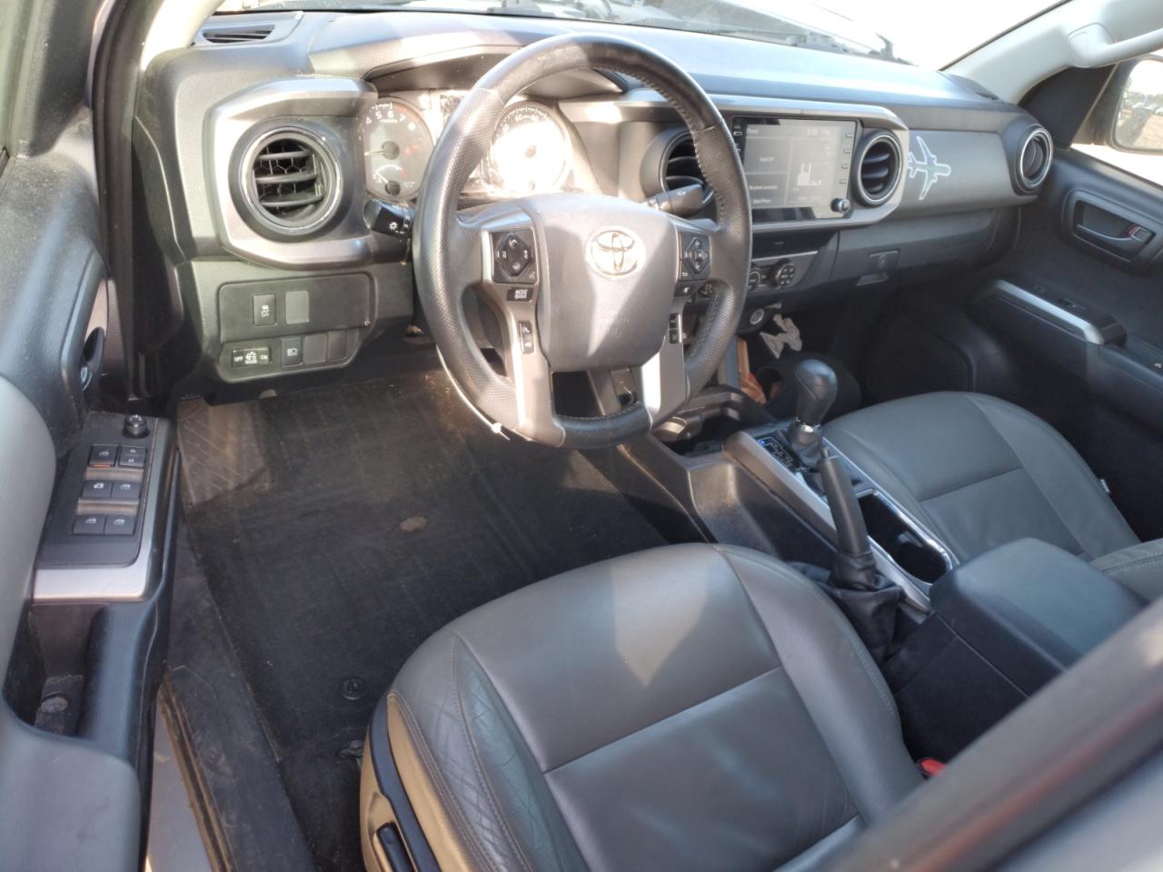 2020 Toyota Tacoma - Image 8