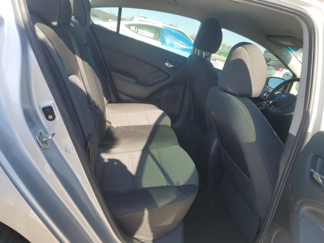 2015 Kia Forte - Image 10