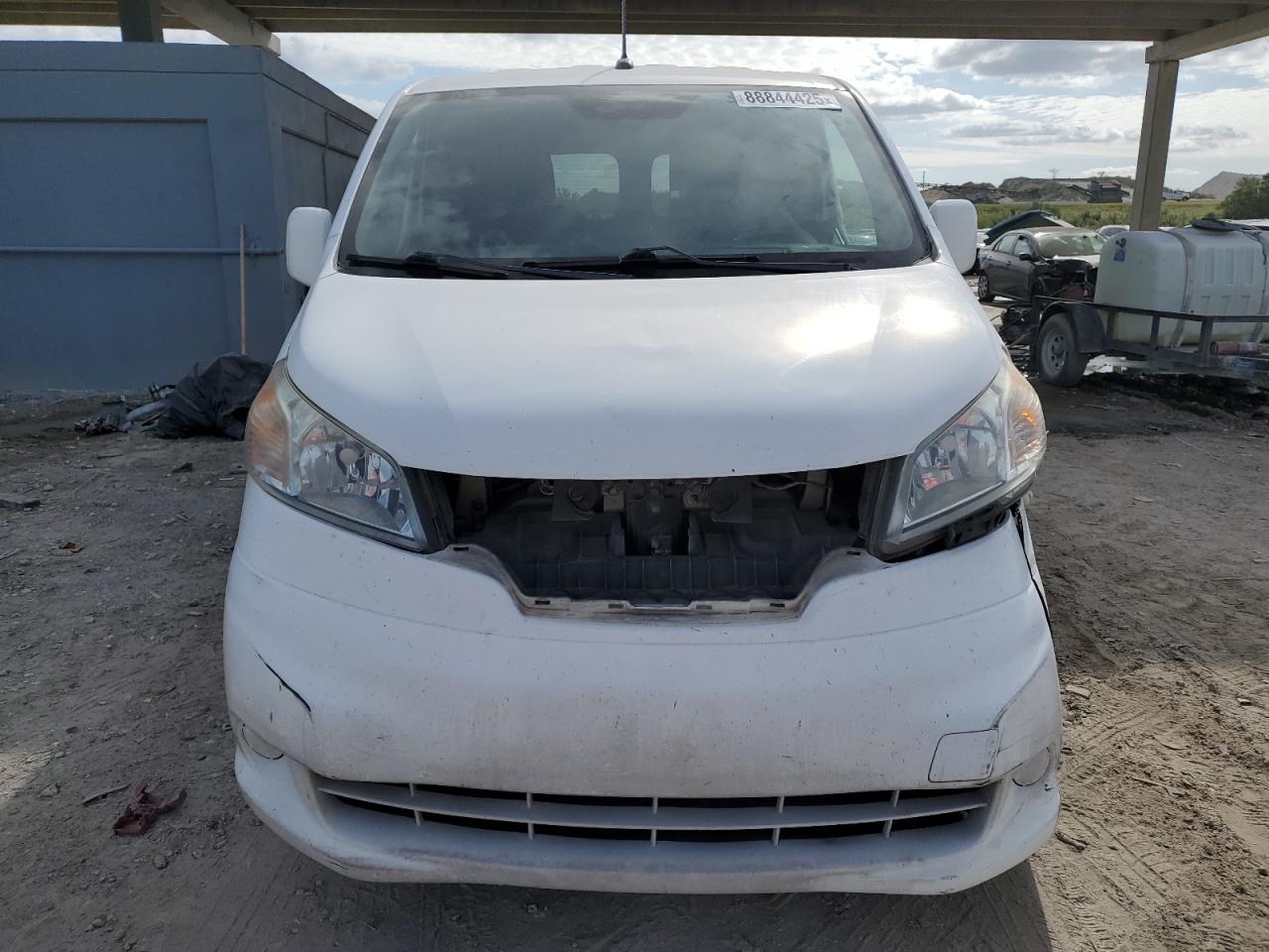 2014 Nissan NV - Image 5