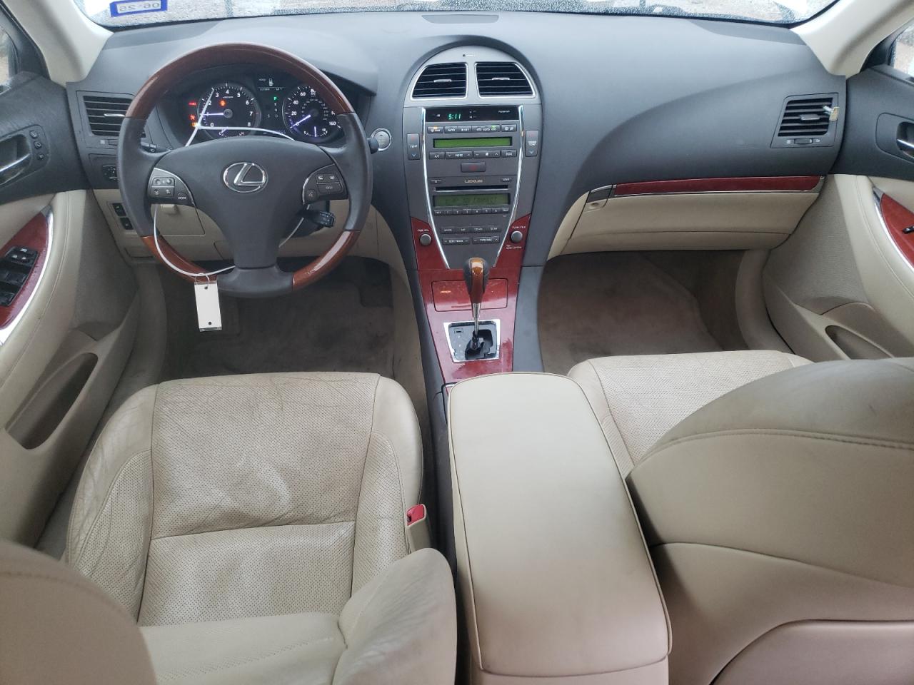 2012 Lexus ES - Image 8