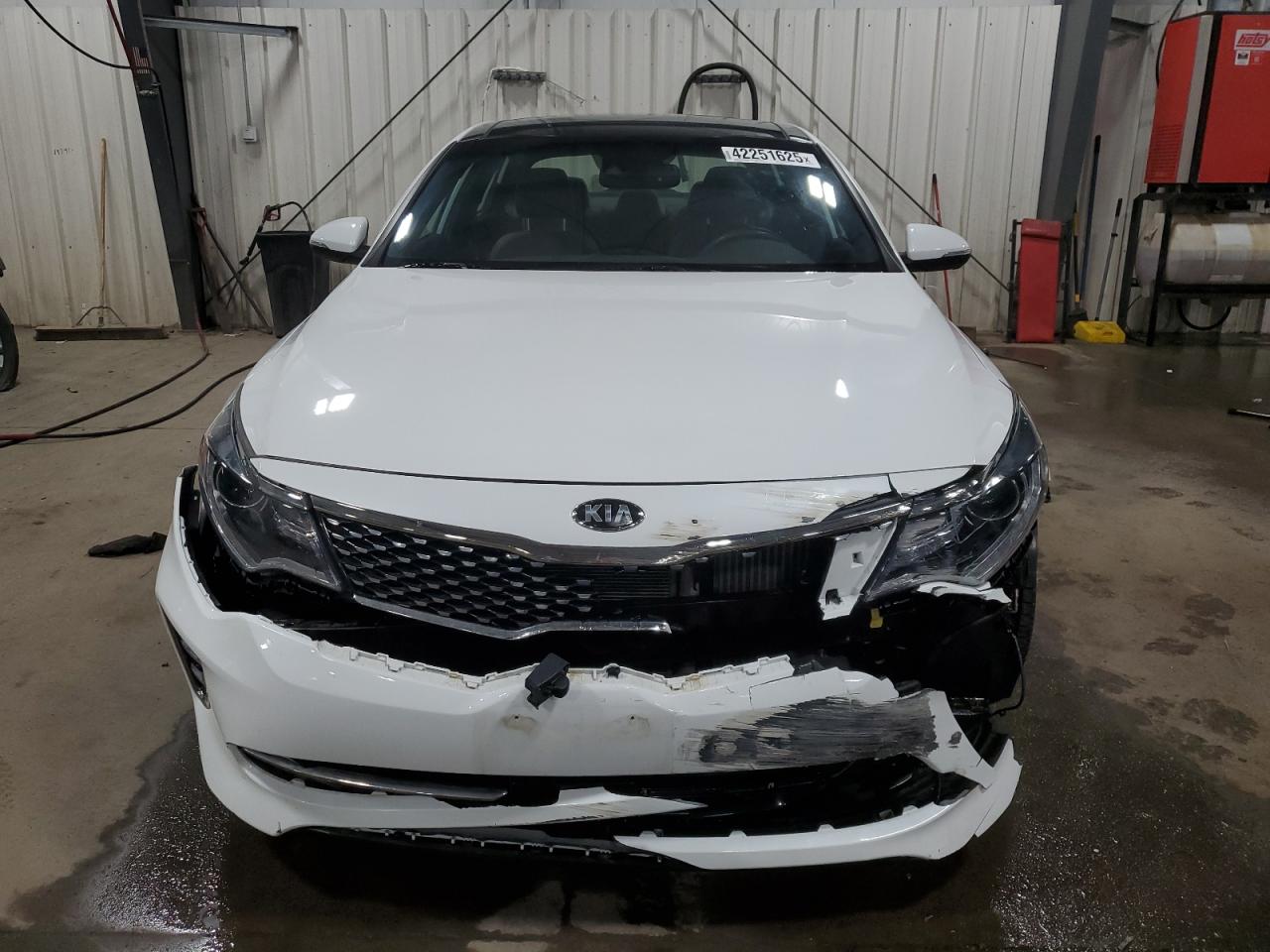 2016 Kia Optima - Image 5