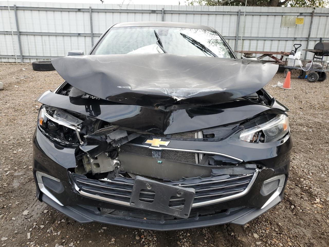 2016 Chevrolet Malibu - Image 5