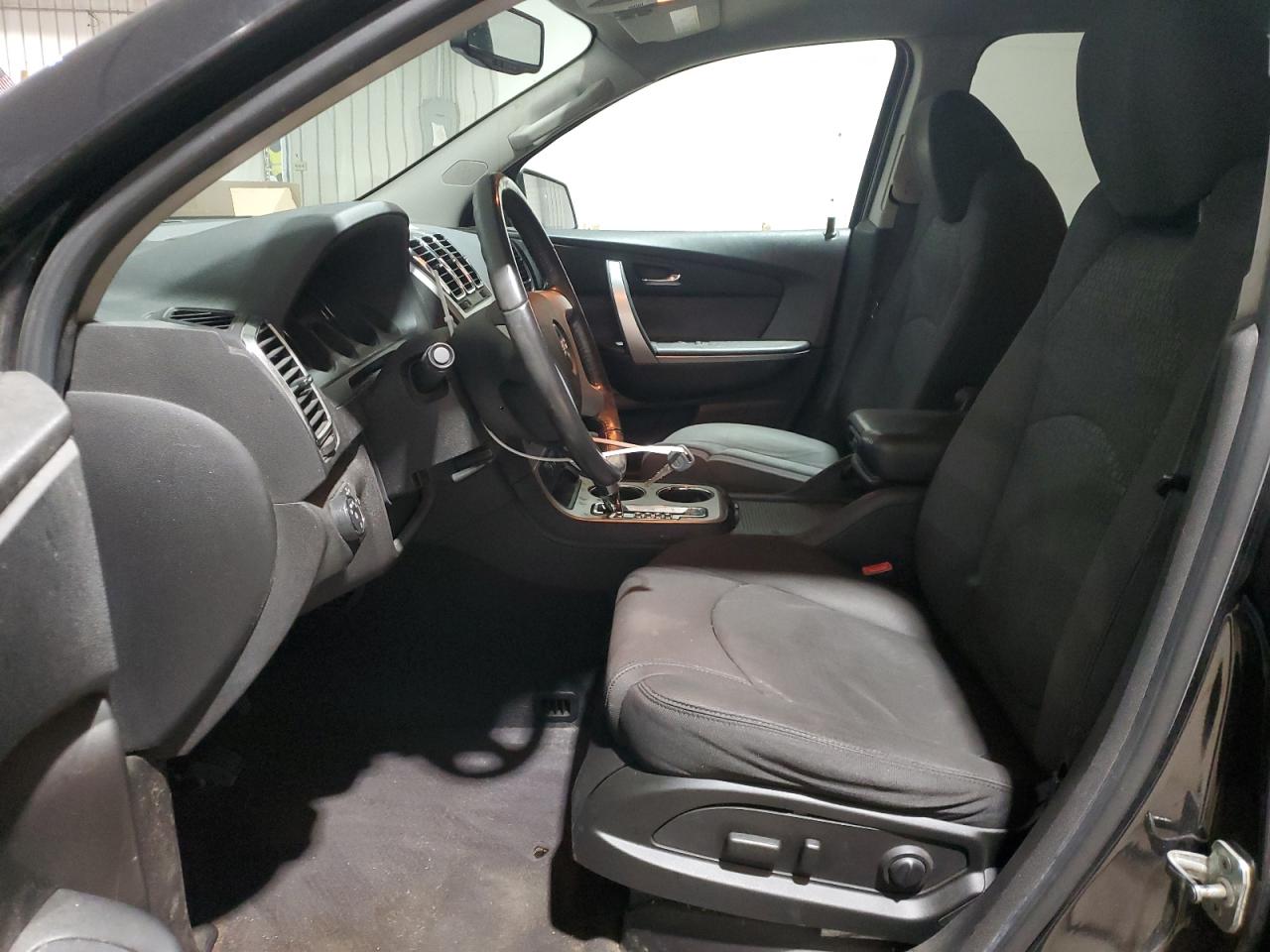 2010 GMC Acadia - Image 7