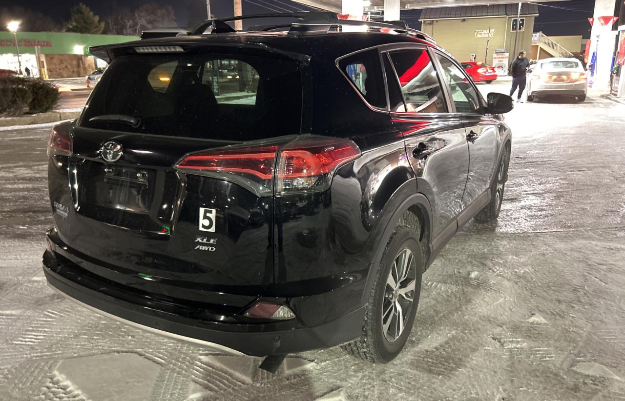 2016 Toyota RAV 4 - Image 4