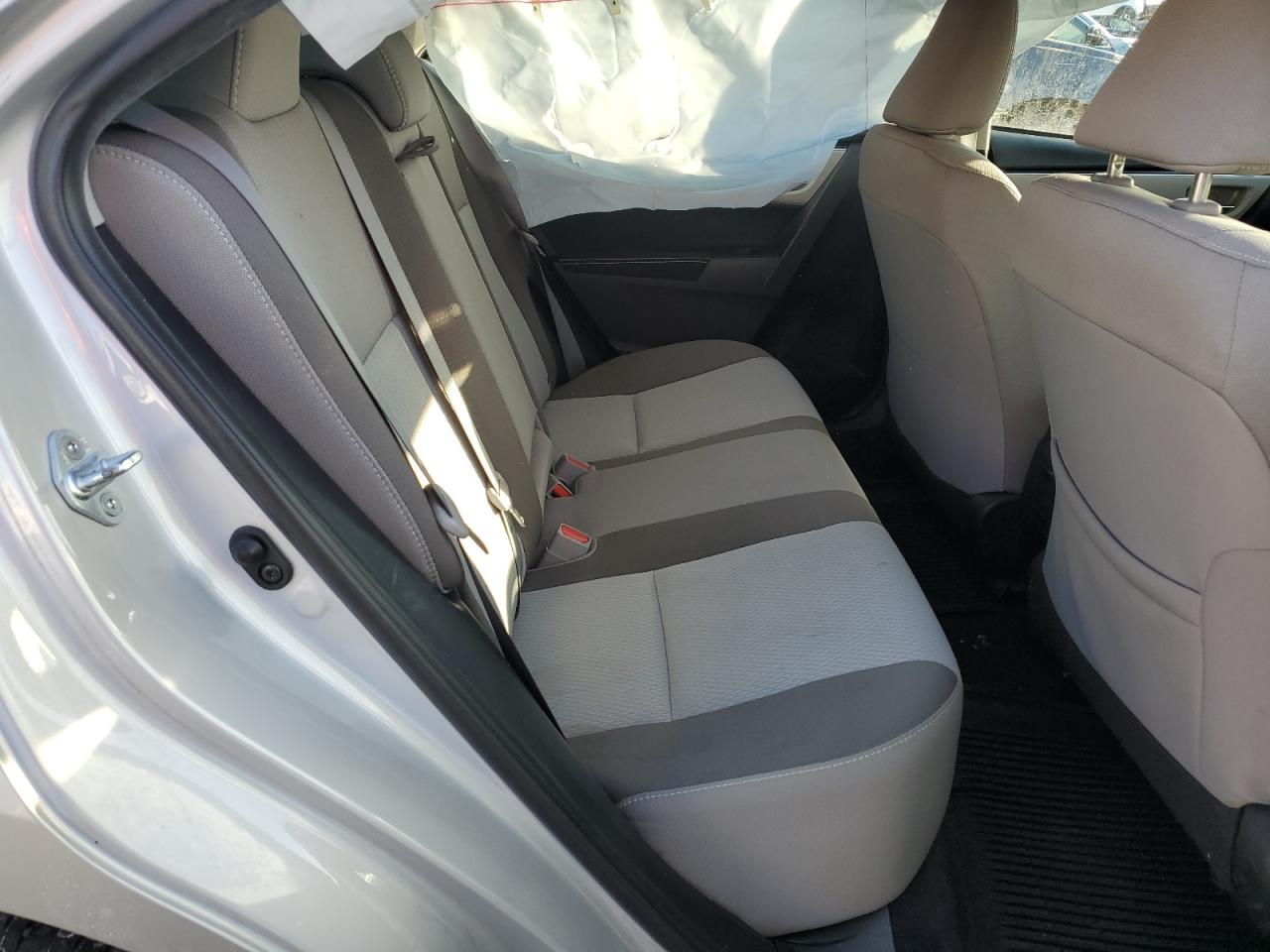 2017 Toyota Corolla - Image 10