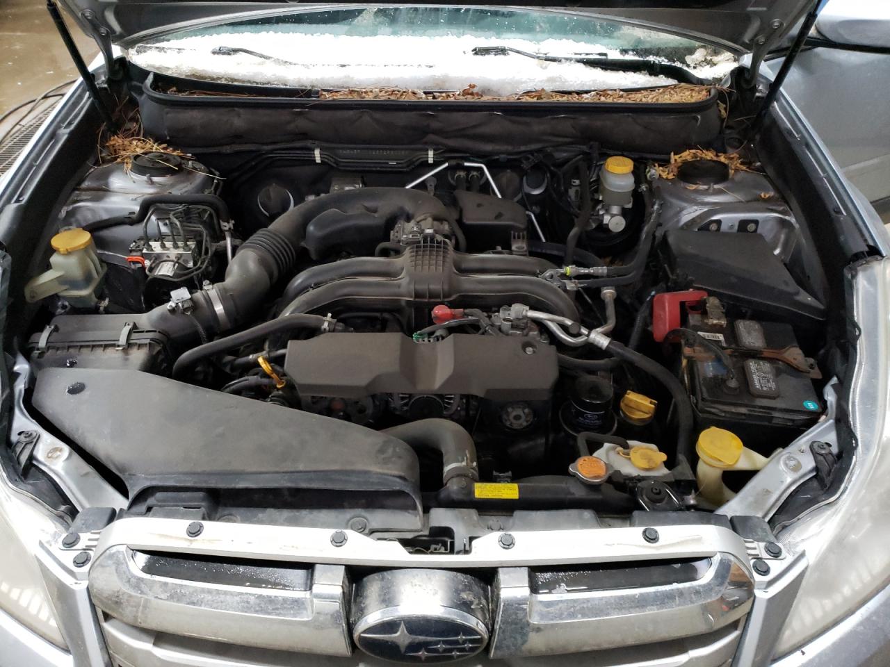 2014 Subaru Outback - Image 12