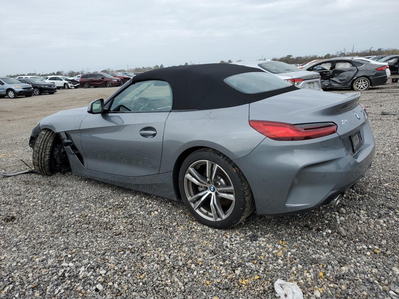 VIN WBAHF3C08SWY40846 2025 BMW Z4 no.2