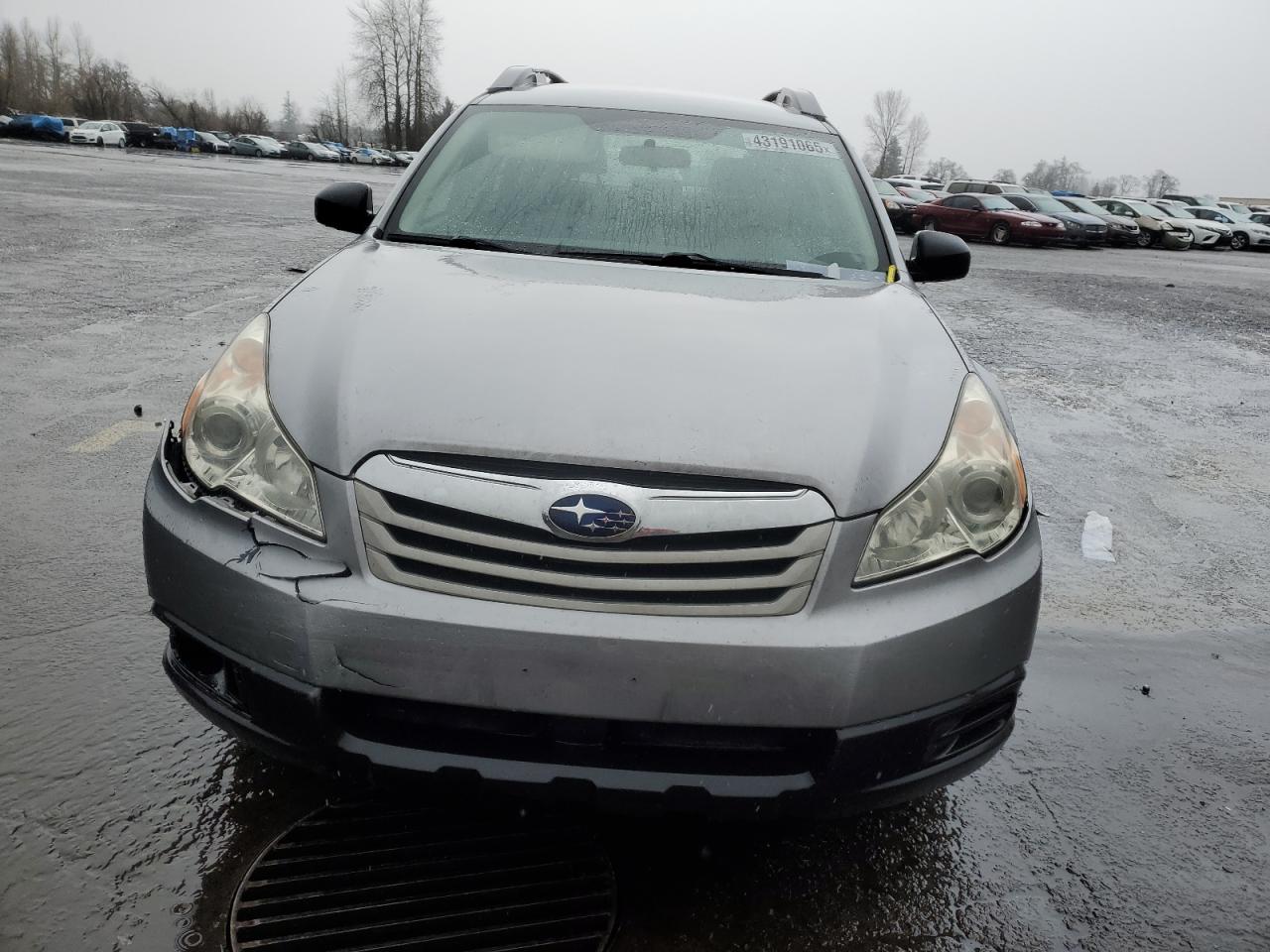 2011 Subaru Outback - Image 5