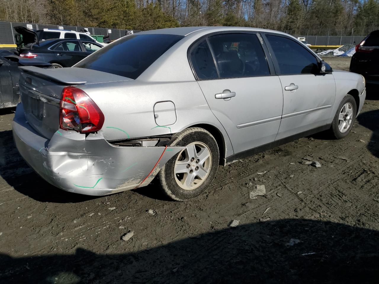 2004 Chevrolet Malibu - Image 3