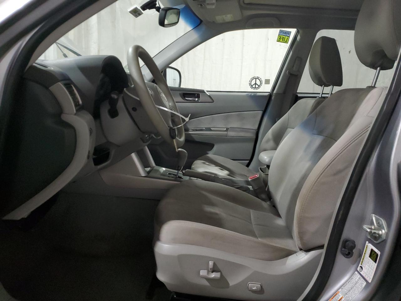2010 Subaru Forester - Image 7