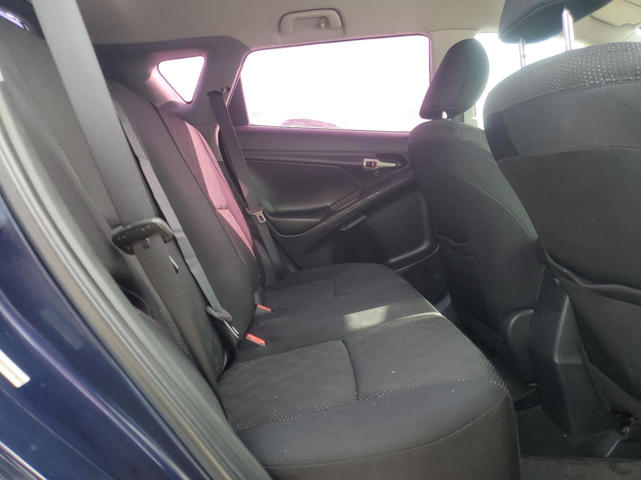 2009 Pontiac Vibe - Image 10