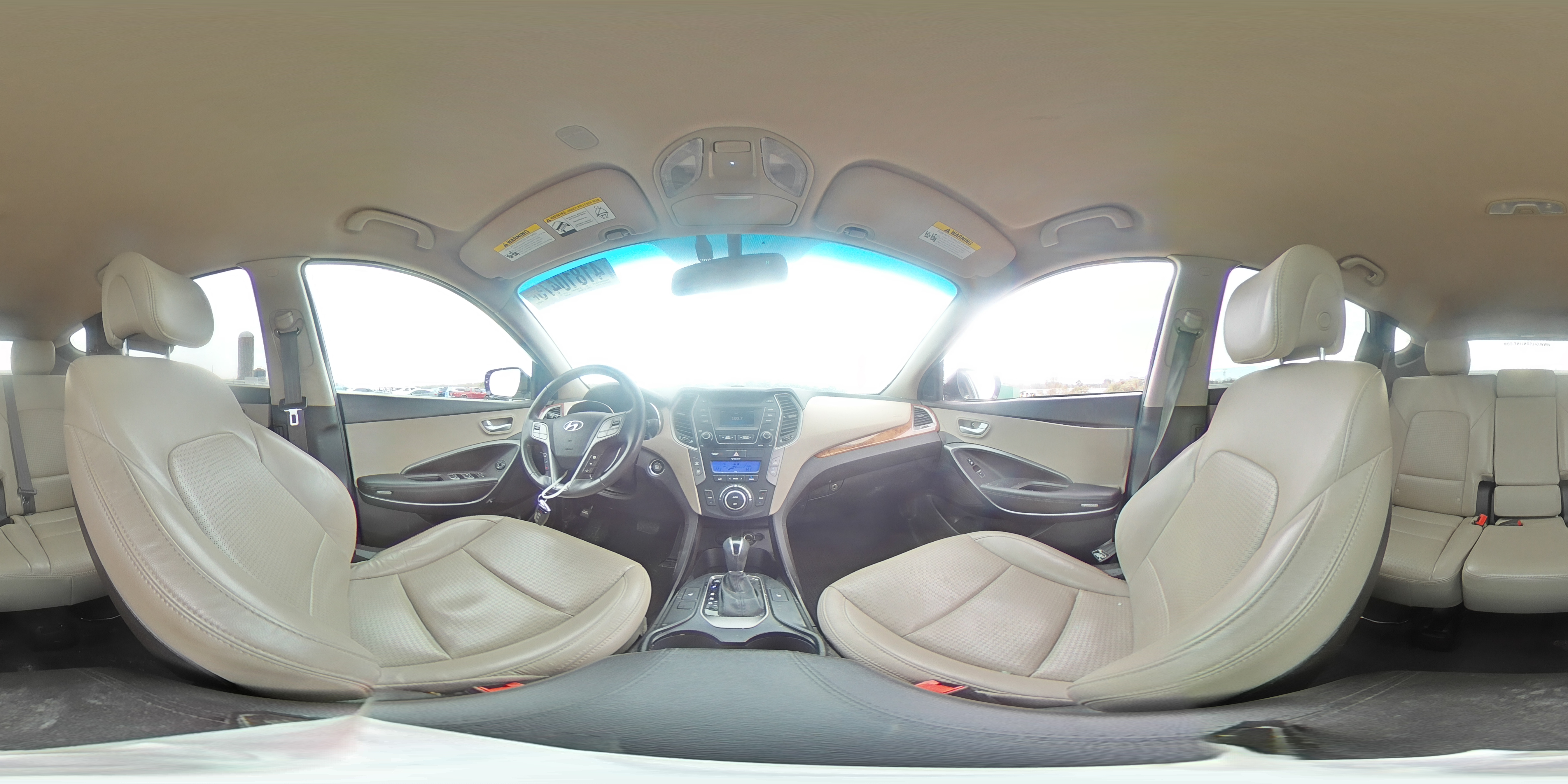 2013 Hyundai Santa Fe - Image 14