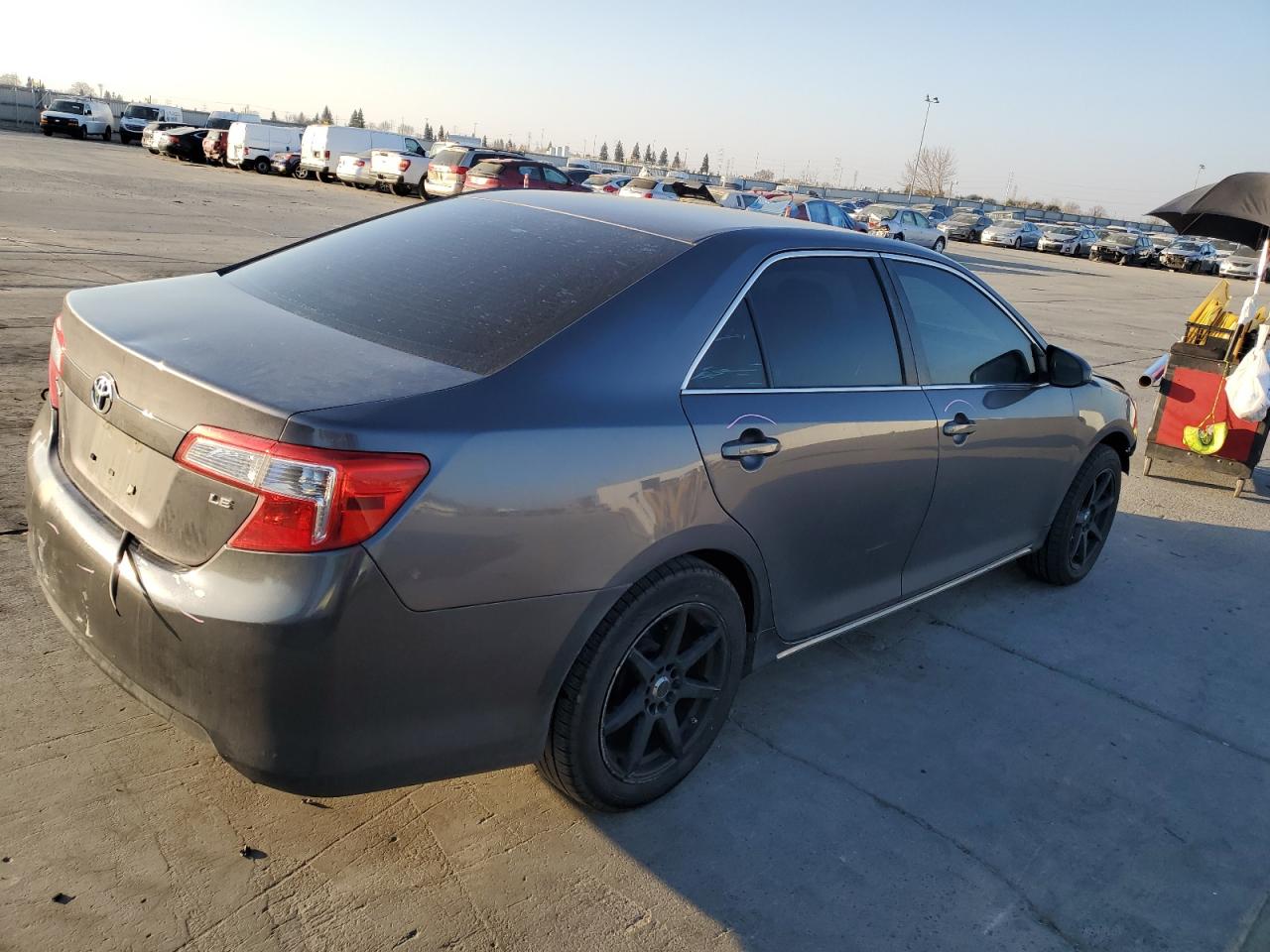 2014 Toyota Camry - Image 3