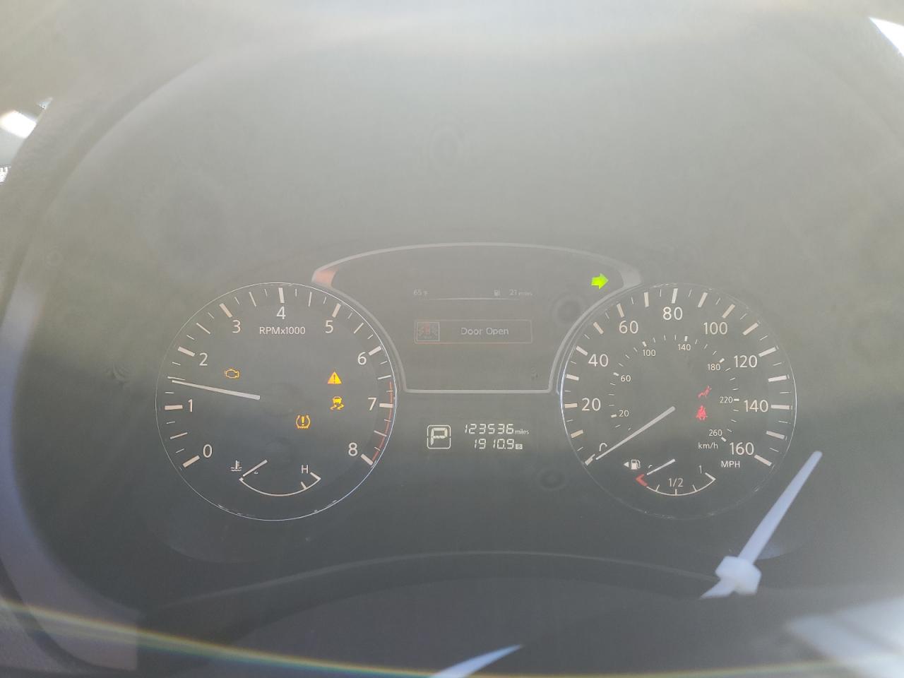 2015 Nissan Altima - Image 9