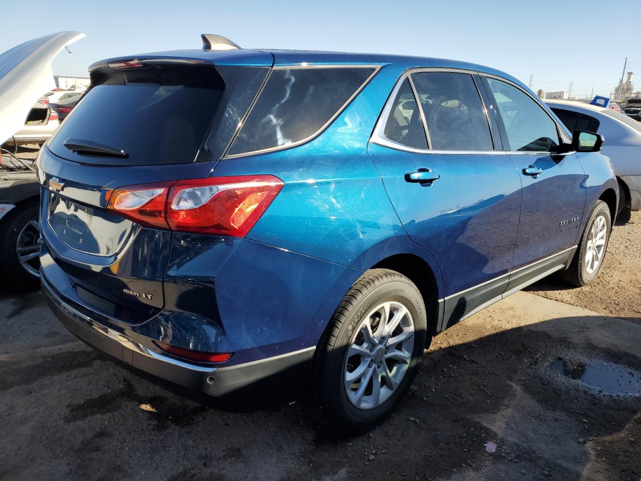 2020 Chevrolet Equinox - Image 3