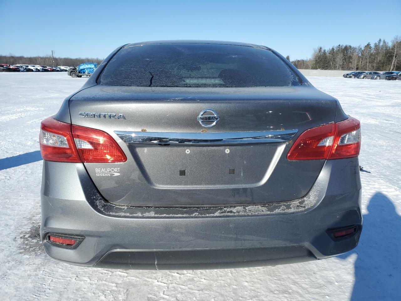 2018 Nissan Sentra - Image 6
