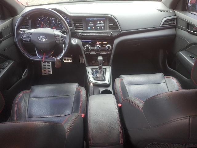  HYUNDAI ELANTRA 2019 Красный