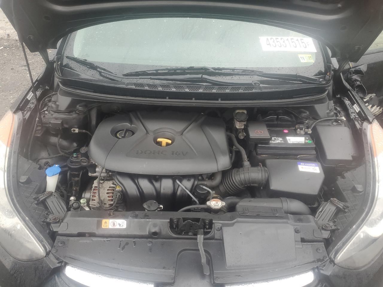 2013 Hyundai Elantra - Image 11