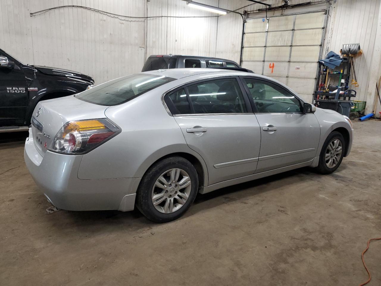 2012 Nissan Altima - Image 3