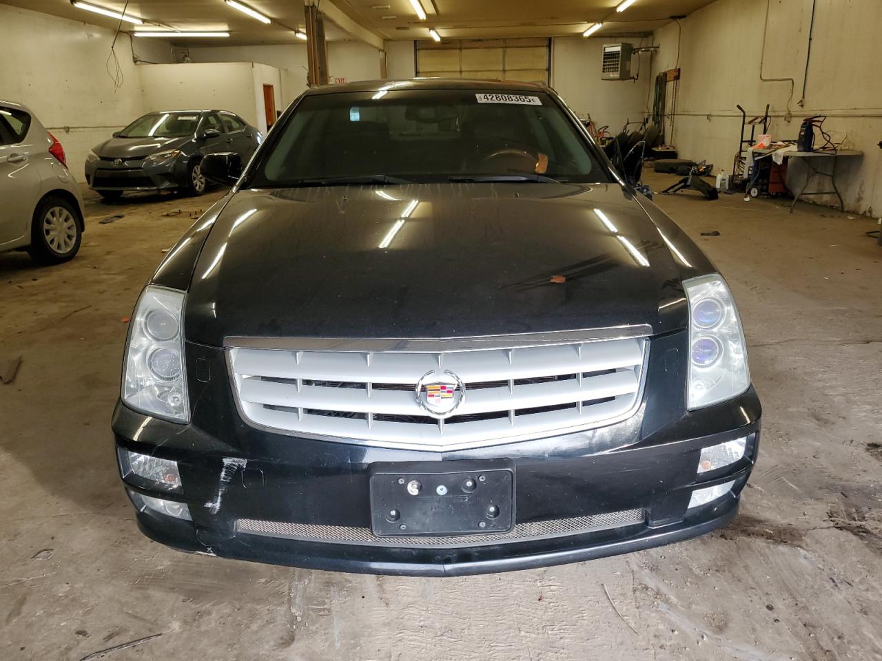 2005 Cadillac STS - Image 5