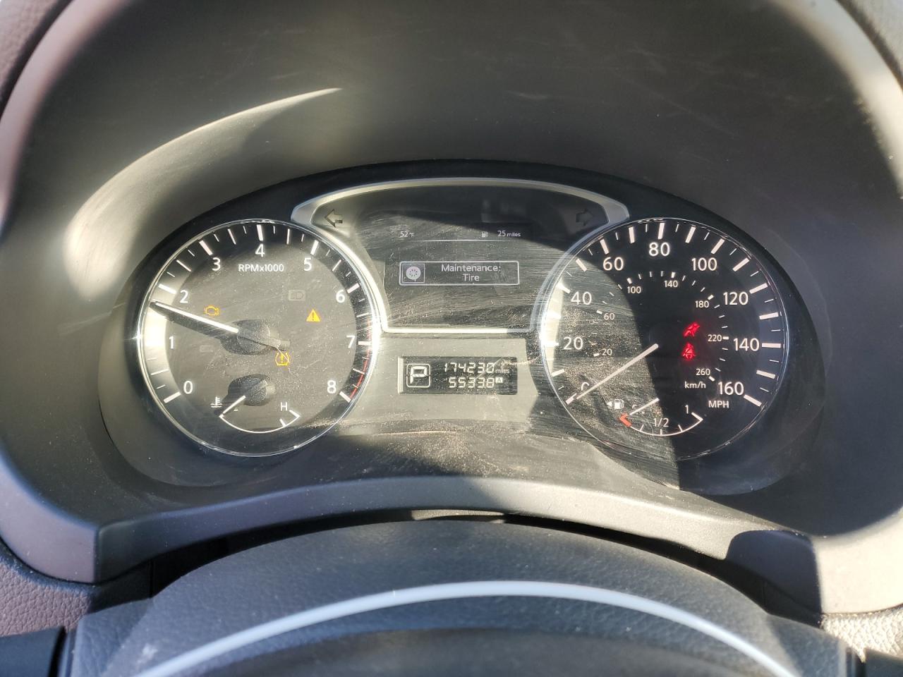 2015 Nissan Altima - Image 9