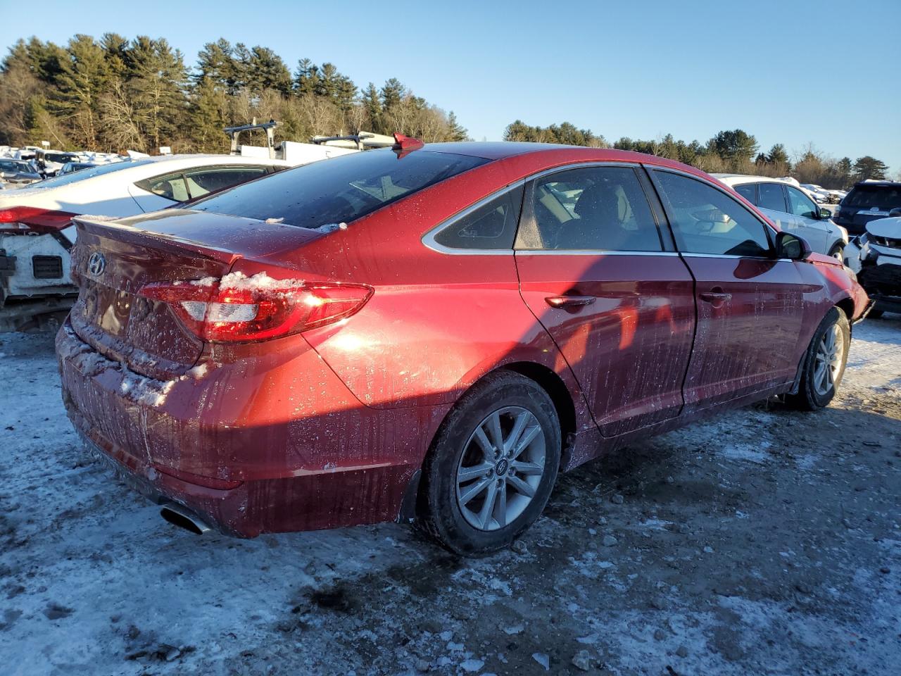 2016 Hyundai Sonata - Image 3