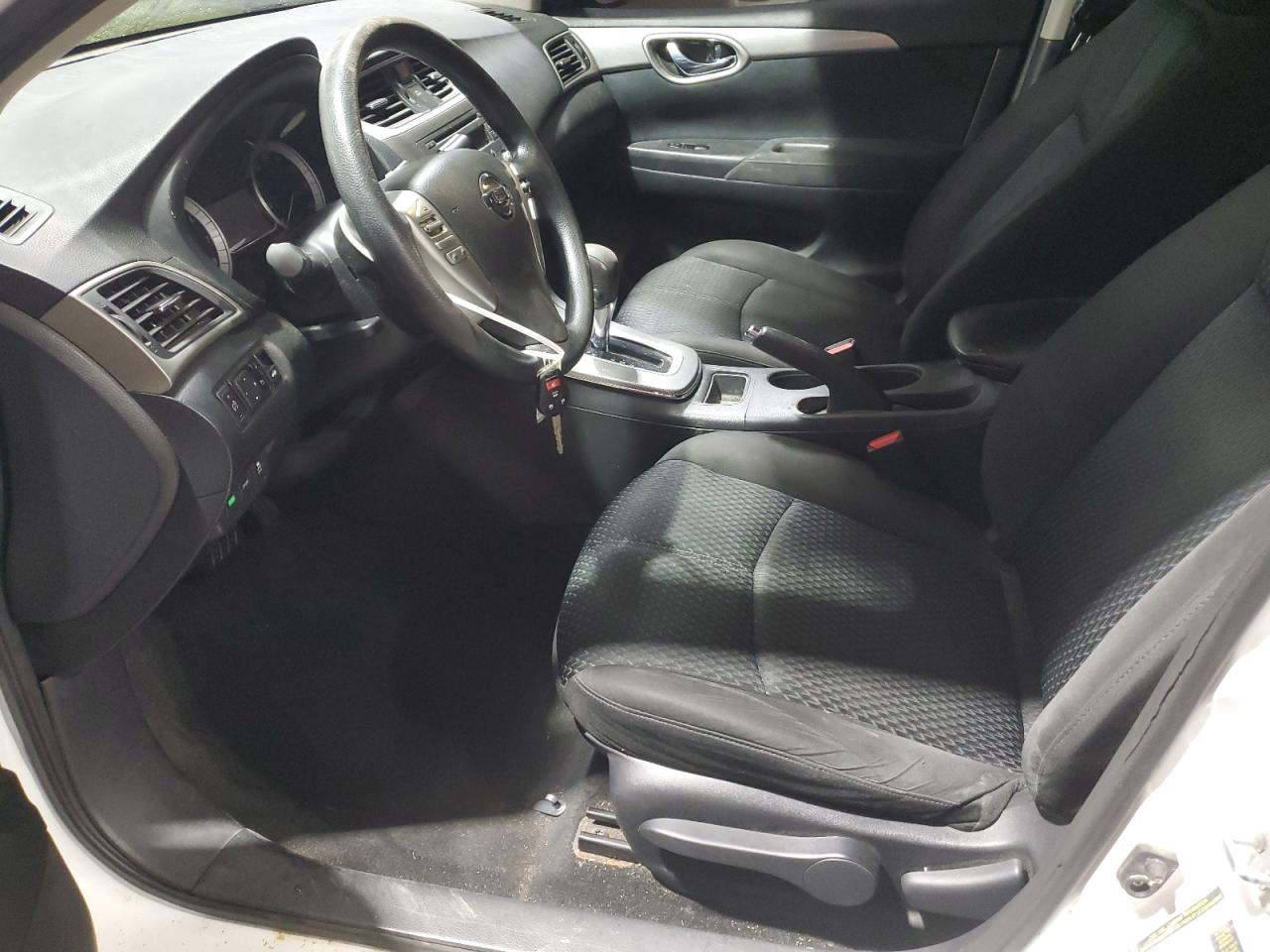 2014 Nissan Sentra - Image 7