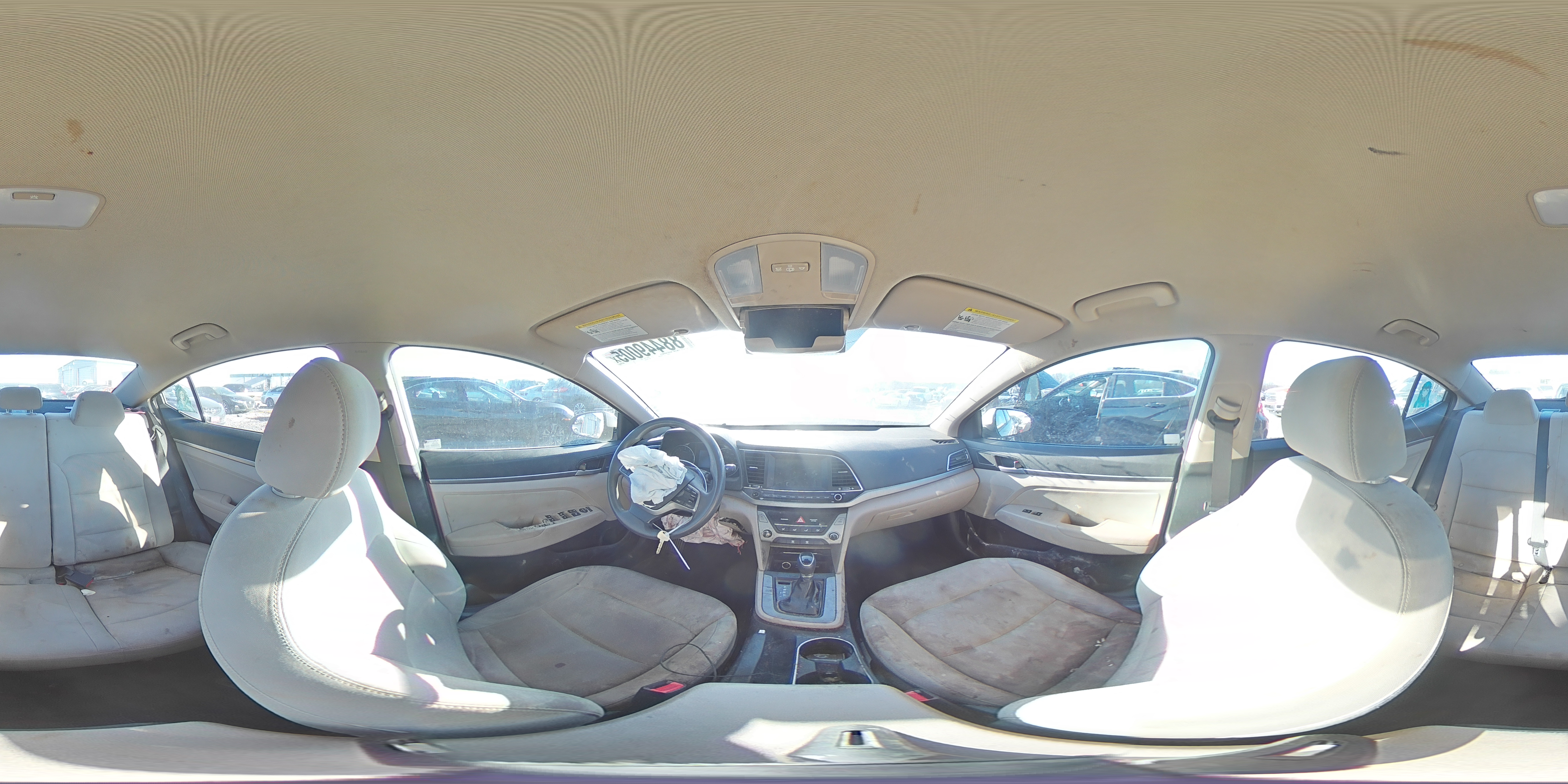2017 Hyundai Elantra - Image 14