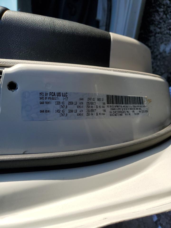 2017 Chrysler Pacifica - Image 13