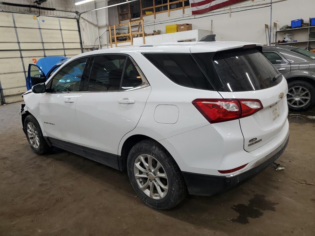 2018 Chevrolet Equinox - Image 2