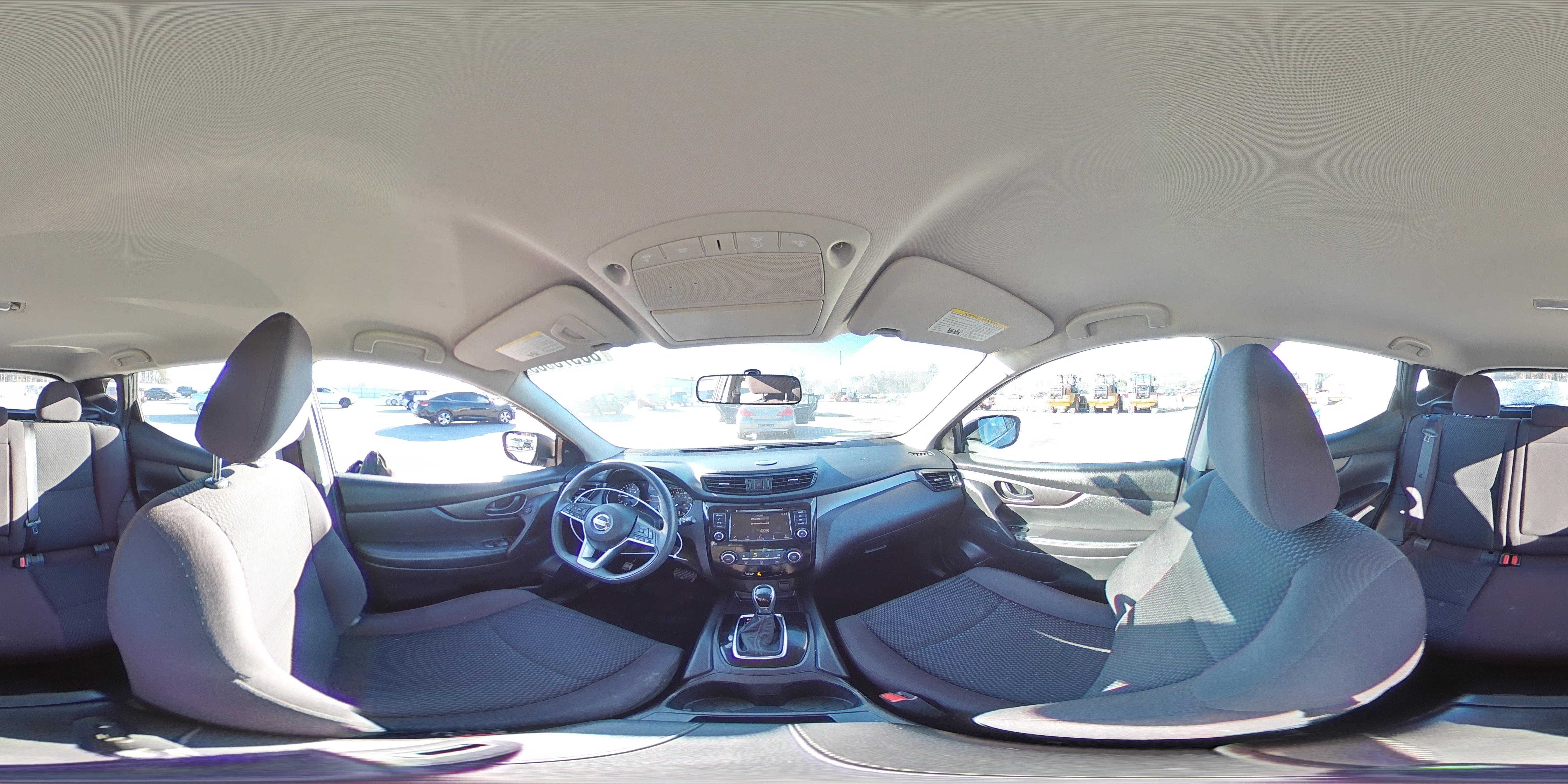 2019 Nissan Rogue - Image 13