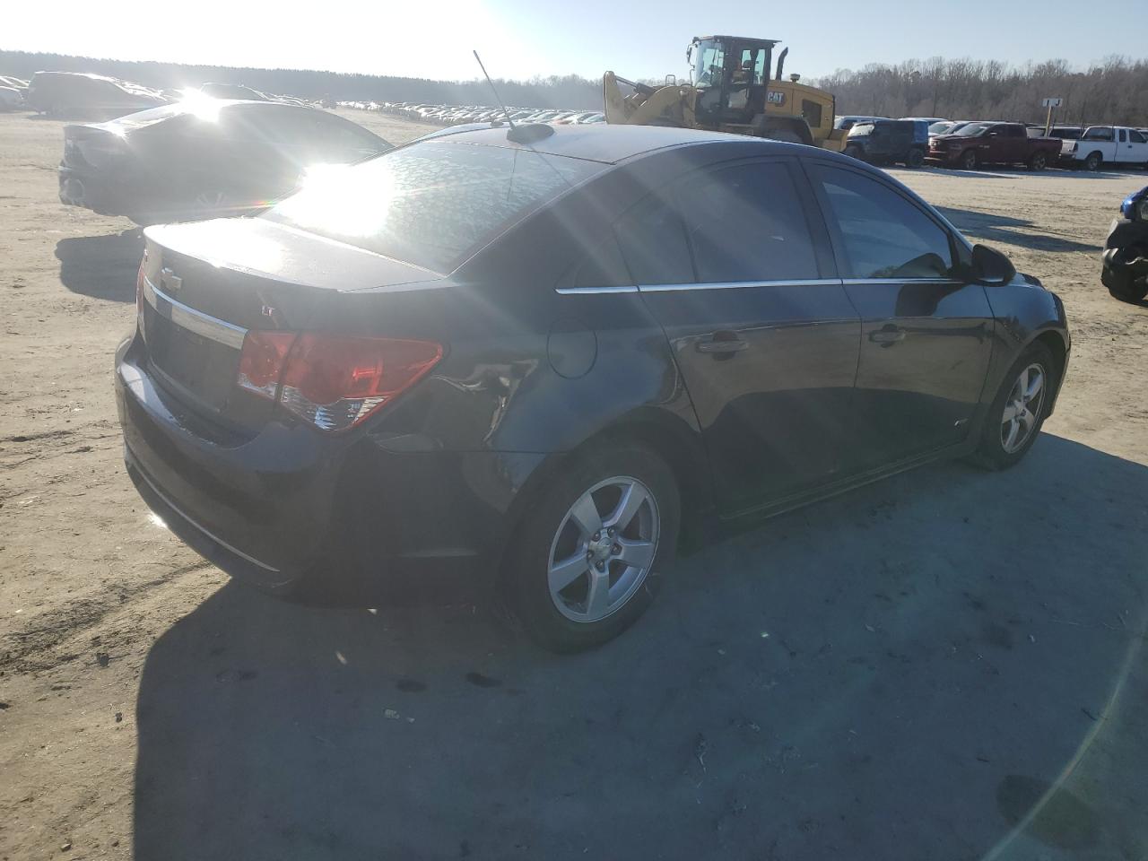 VIN 1G1PC5SB1F7172466 2015 CHEVROLET CRUZE no.3